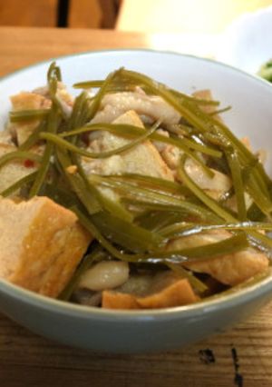 簡単！倹約！鶏皮と厚揚げの簡単煮-レシピのメイン写真
