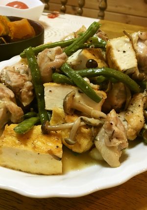 鶏肉と厚揚げの塩にんにく炒め-レシピのメイン写真