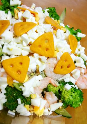 もりもり具沢山！プリプリ海老サラダ-レシピのメイン写真