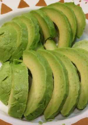 プロ直伝！アボカドの処理変色むき方裏ワザ-レシピのメイン写真