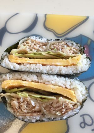 餃子の王将でおにぎらず-レシピのメイン写真