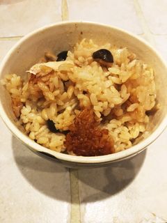 鶏肉ときのこの炊き込みご飯(和だし-レシピのメイン写真