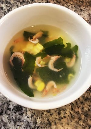 桜海老ととうもろこしとわかめのスープ-レシピのメイン写真