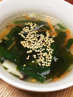 超〜簡単!ウェイパーで野菜の中華スープ☆-レシピのメイン写真