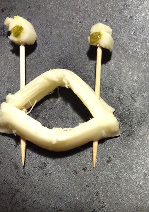 さけるチーズで宇宙人-レシピのメイン写真