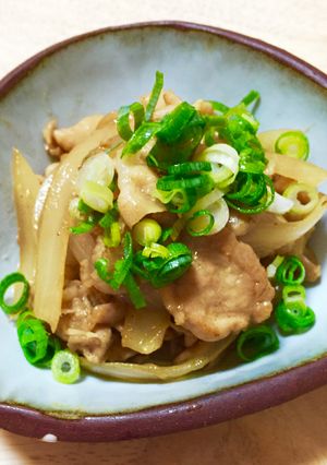 豚肉の辛子炒め(^^)味はトンテキ風〜♡-レシピのメイン写真