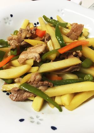 簡単！じゃがいもと豚肉の甘辛炒め-レシピのメイン写真