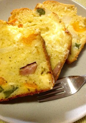 チーズたっぷりケークサレ( ^ω^ )-レシピのメイン写真