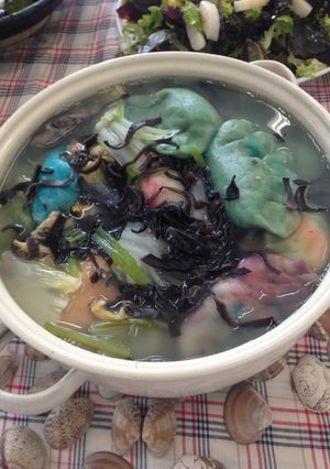 【皮から作る】本格派スープ水餃子！-レシピのメイン写真