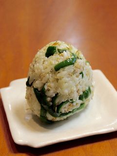 ピーマンじゃこおにぎり-レシピのメイン写真