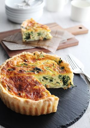 ほうれん草とサーモンの厚焼きキッシュ-レシピのメイン写真