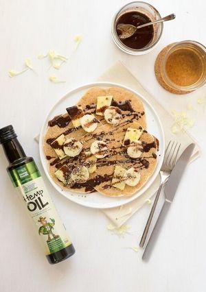 ヘンプオイルのチョコソース米粉パンケーキ-レシピのメイン写真