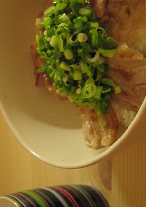 カリカリ豚のどんぶり-レシピのメイン写真