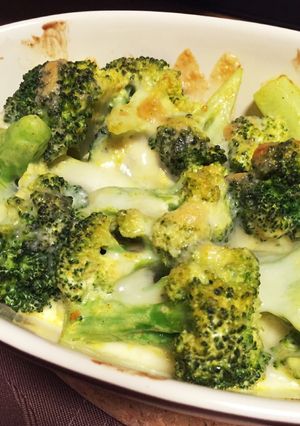 混ぜてチン♫ブロッコリーのカレーマヨ焼き-レシピのメイン写真