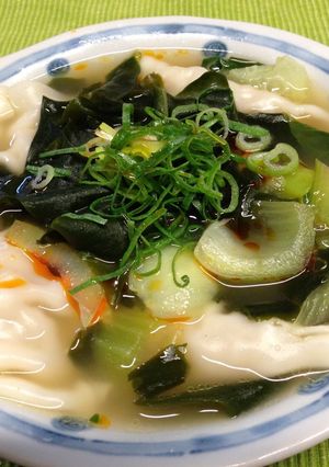 餃子が旨い！ワカメたっぷり簡単酸辣湯。-レシピのメイン写真
