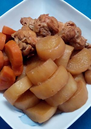 お箸でホロッ♪手羽元と大根煮-レシピのメイン写真