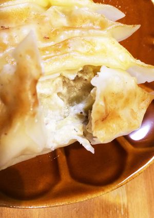 鶏ハムアレンジ！鶏ハムとバナナのぎょうざ-レシピのメイン写真