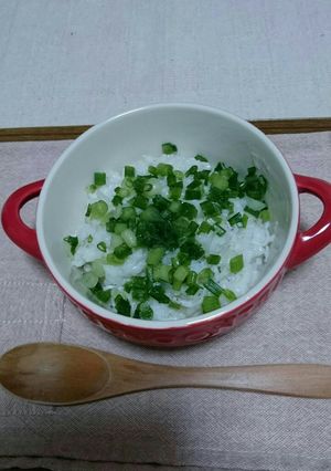 炊飯器で、ちりめんじゃこがしらすにお粥-レシピのメイン写真