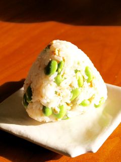 枝豆たっぷりおにぎり-レシピのメイン写真