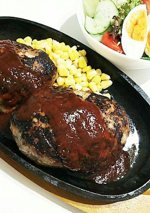 新玉ねぎたっぷり♥チーズinハンバーグ♥-レシピのメイン写真