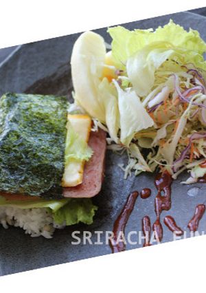 スリラチャのSPAMおにぎらず-レシピのメイン写真