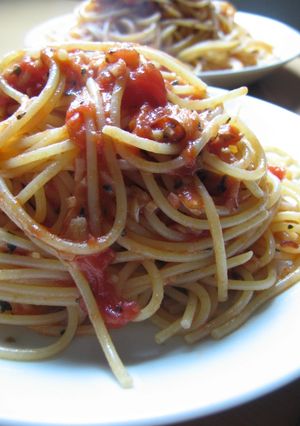 ニンニクとトマトのパスタ-レシピのメイン写真