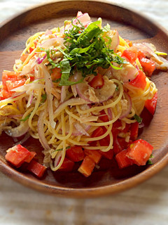 ツナとトマトと新タマのさっぱり冷製パスタ-レシピのメイン写真
