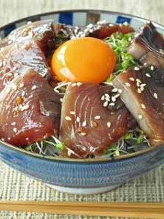 漬けかつおとスプラウトのヘルシー丼-レシピのメイン写真