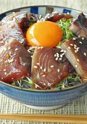 漬けかつおとスプラウトのヘルシー丼-レシピのメイン写真