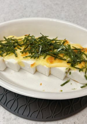 簡単おつまみ♪はんぺんのマヨチーズ焼き-レシピのメイン写真