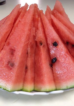 おいしくて保存しやすい！スイカの切り方-レシピのメイン写真