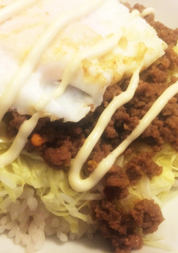 キャベツとそぼろでコク旨そぼろ丼♡-レシピのメイン写真