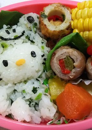 カエルの着ぐるみキティちゃんキャラ弁♡-レシピのメイン写真