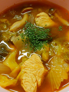 簡単!鶏むね肉とレタスのデミ風味スープ*-レシピのメイン写真