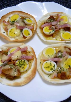 餃子の皮でひとくちピザ-レシピのメイン写真