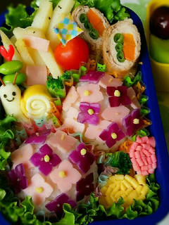 キャラ弁♡紫陽花おにぎり弁当-レシピのメイン写真