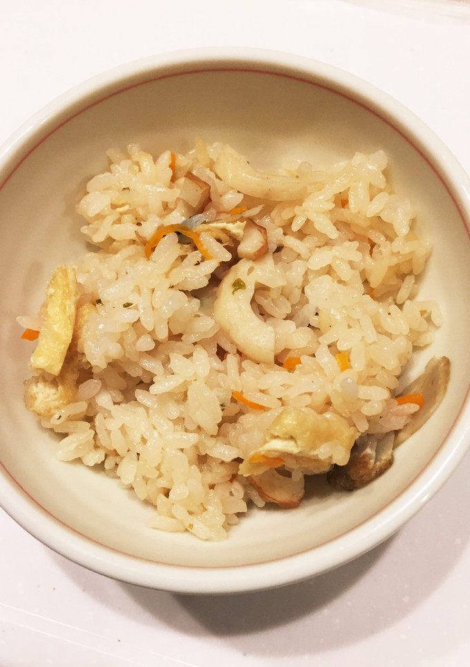 松茸のお吸い物で♪簡単炊き込み御飯-レシピのメイン写真