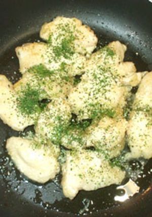 鶏胸肉バジルチーズソース照り焼き♪簡単-レシピのメイン写真