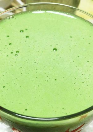 ちんげん菜とバナナのスムージー-レシピのメイン写真