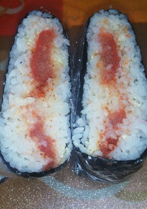 旦那のランチ。辛子明太子のおにぎらず-レシピのメイン写真