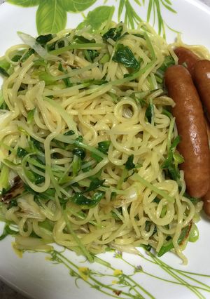 豆苗とネギの塩焼きそば-レシピのメイン写真