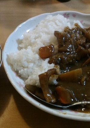 スタンダードな牛すじカレー-レシピのメイン写真