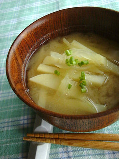 我家の味噌汁①~✿じゃがいも&玉ねぎ✿-レシピのメイン写真