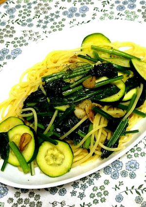 ズッキーニとほうれん草のアンチョビパスタ-レシピのメイン写真