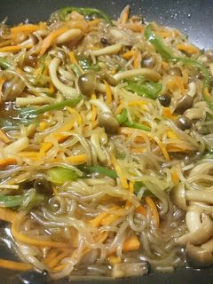 しめじと白滝のきんぴら炒め-レシピのメイン写真