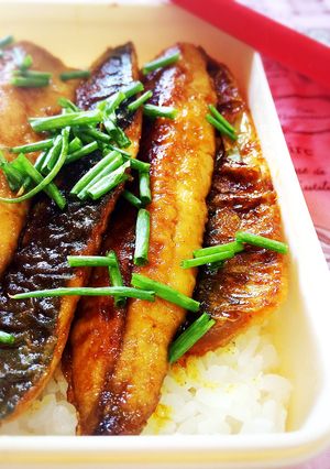 丼にも★ご飯が進む！カレー風味の鰯の蒲焼-レシピのメイン写真