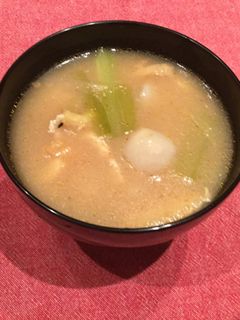 *里芋とネギと油揚げのお味噌汁-レシピのメイン写真
