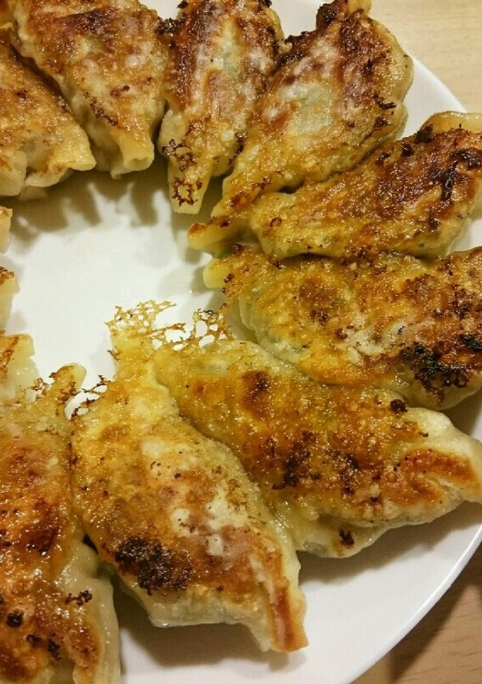 野菜たっぷり☆手作り焼き餃子-レシピのメイン写真