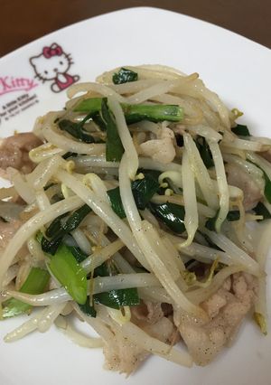 ちゃちゃっと簡単豚バラもやし炒め-レシピのメイン写真
