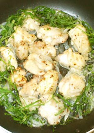 鶏もも肉簡単照り焼き♪バジル紫蘇ソース煮-レシピのメイン写真